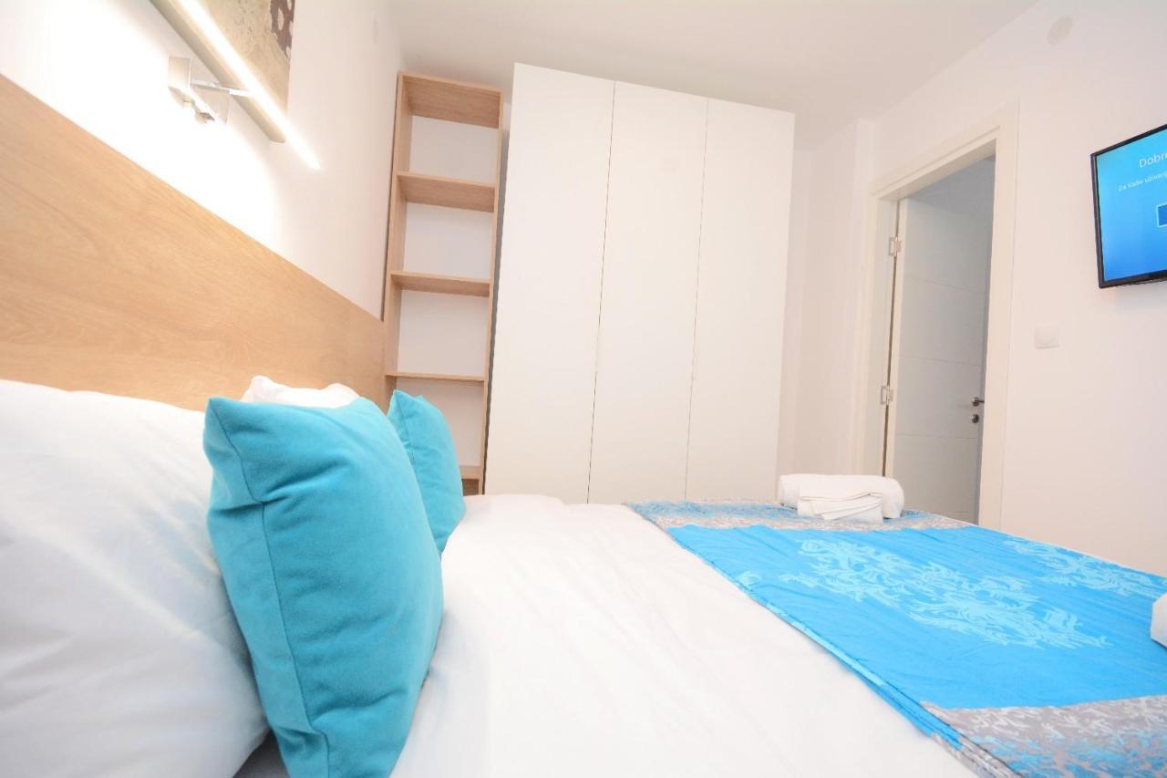 Cvetkovic Lux Аpartmani & Free Garaza Apartment Vrnjacka Banja Luaran gambar