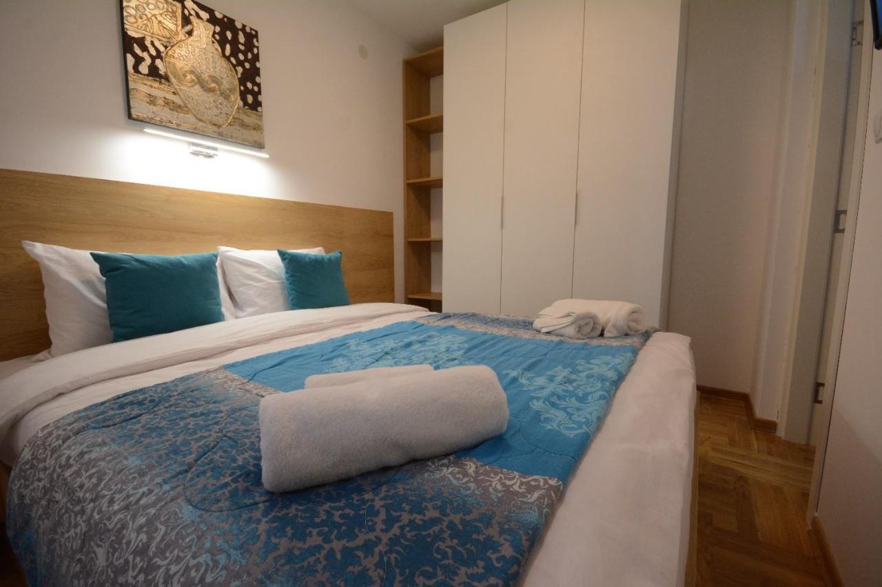 Cvetkovic Lux Аpartmani & Free Garaza Apartment Vrnjacka Banja Luaran gambar