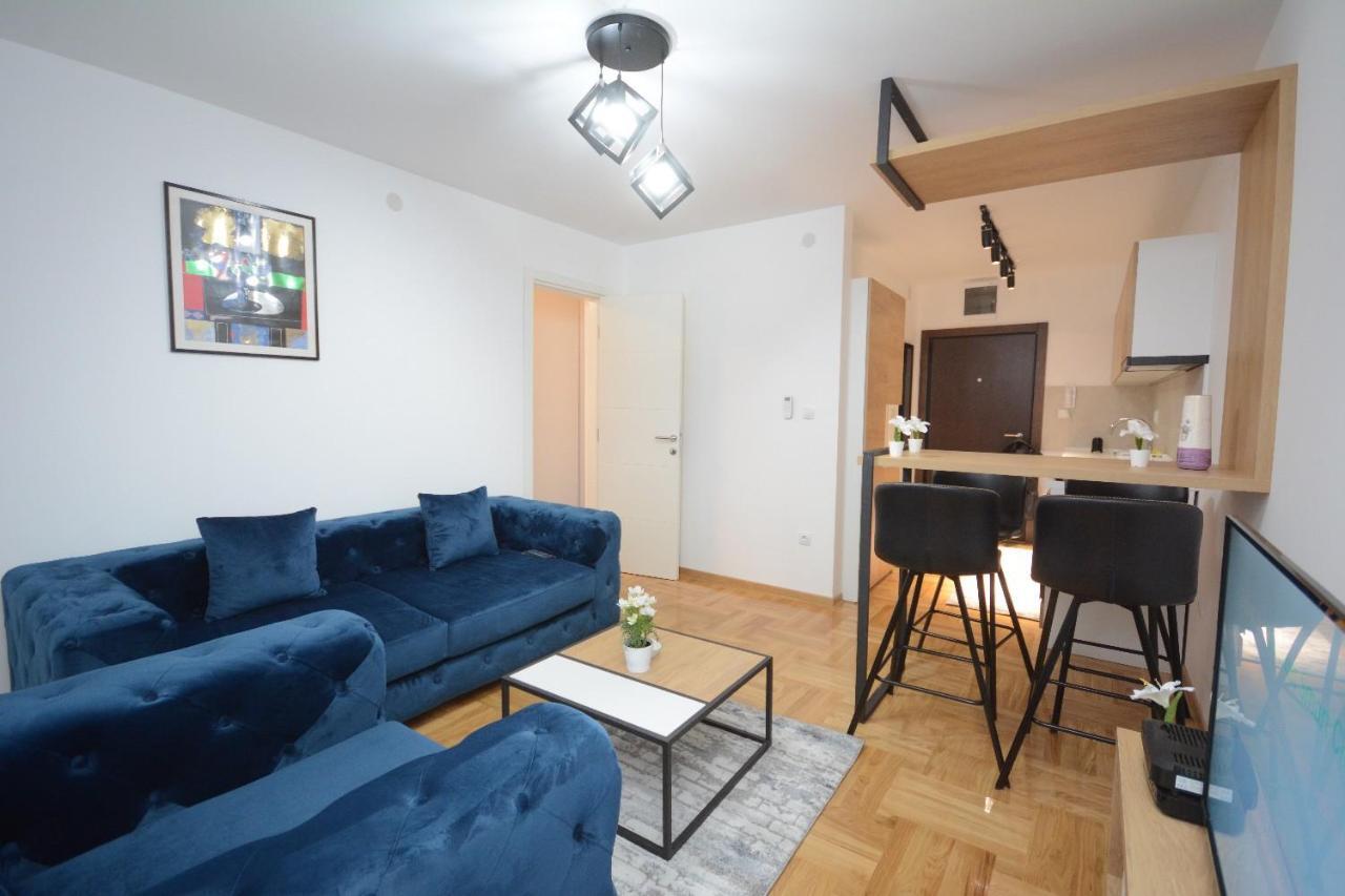 Cvetkovic Lux Аpartmani & Free Garaza Apartment Vrnjacka Banja Luaran gambar